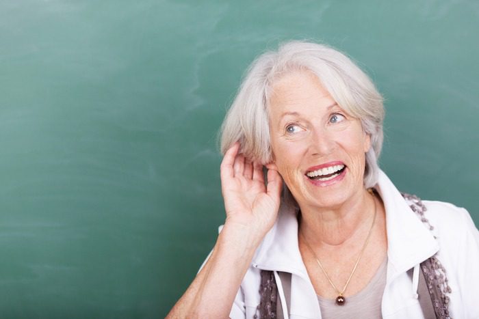 Early treatment of deafness avoids cognitive disorders, that can lead to dementia